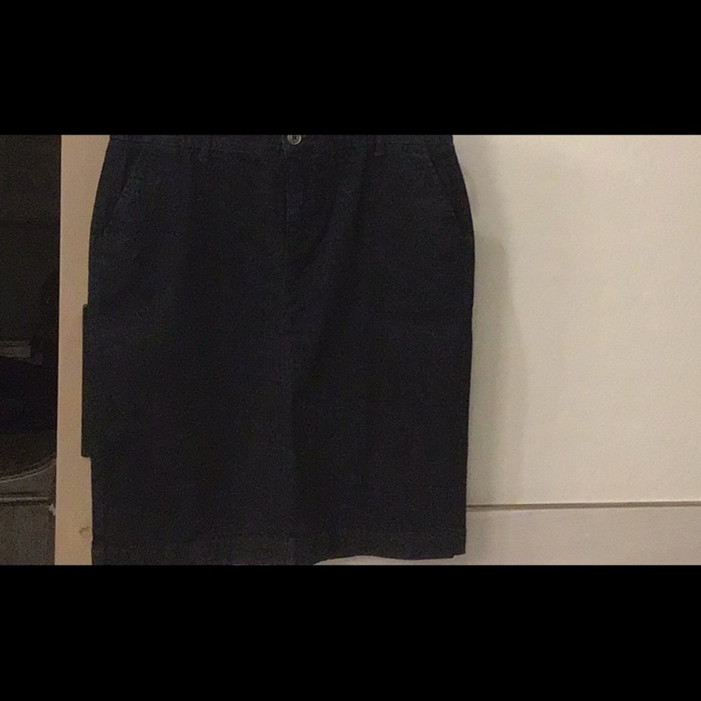 Dark denim skirt